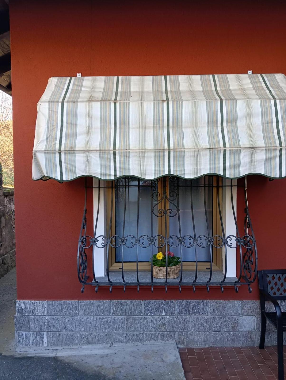 Casa Margherita - Bike Friendly 베르바니아 외부 사진